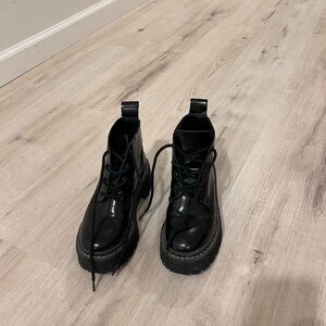 Steve Madden Black Lace-Up Boots